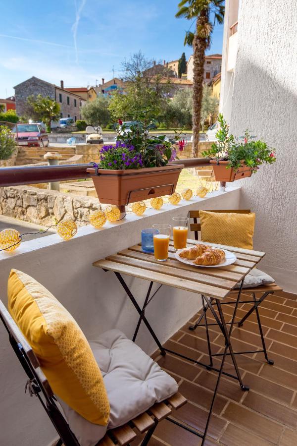 Apartment Papalina Vrsar Exterior photo